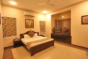 Mulberry Araliayas Resort & Spa