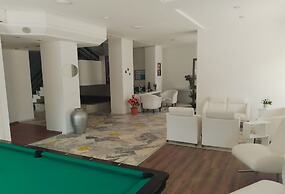 Z Otel