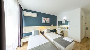 Z Otel