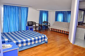 Blue Night Hotel
