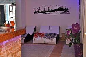 Blue Night Hotel