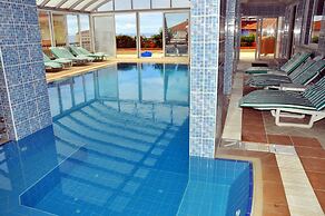 Blue Night Hotel