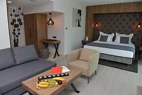 Lova Hotel SPA