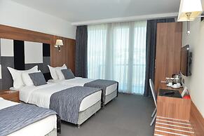 Lova Hotel SPA