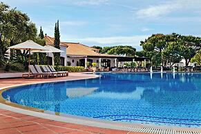 Pine Cliffs Ocean Suites, a Luxury Collection Resort & Spa
