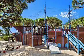 Pine Cliffs Ocean Suites, a Luxury Collection Resort & Spa