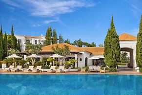 Pine Cliffs Ocean Suites, a Luxury Collection Resort & Spa