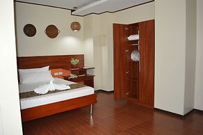 Andy Hotel