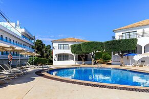 Alcanada Golf Hotel