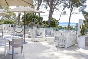 Alcanada Golf Hotel