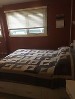 Laura's Lodge
