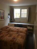 Laura's Lodge