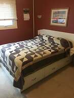 Laura's Lodge