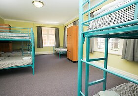 YHA Newcastle Beach
