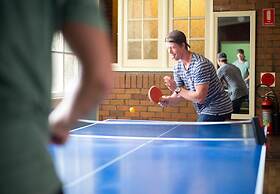 YHA Newcastle Beach