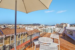 Holidays2Malaga Cathedral Apartments