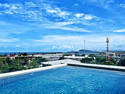 The Sixteenth Naiyang Beach Hotel