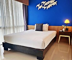 The Sixteenth Naiyang Beach Hotel