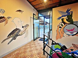The Sixteenth Naiyang Beach Hotel