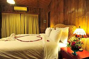 Reewa Waree Resort