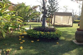 Reewa Waree Resort