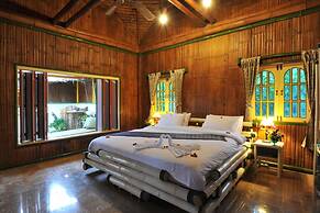 Reewa Waree Resort