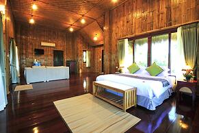 Reewa Waree Resort