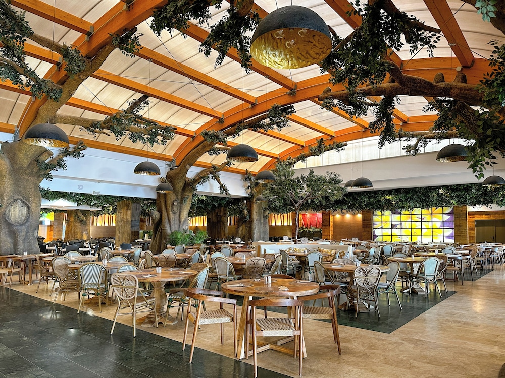 Holiday World Resort Affiliated by Meliá