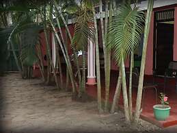 Villa Sunshine Hotel