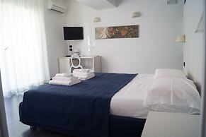 Arete' Luxury Room