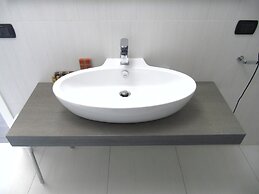 Arete' Luxury Room