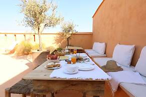 Riad Azzouna 13
