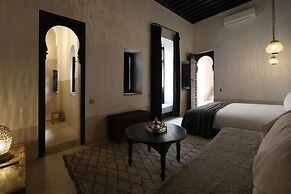 Riad Azzouna 13