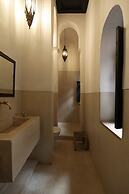 Riad Azzouna 13