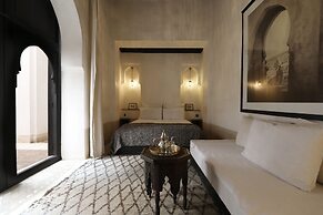 Riad Azzouna 13