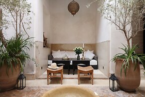 Riad Azzouna 13