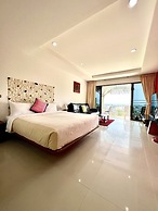 Mountain Sea View Luxury Apartments