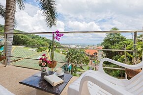 Mountain Sea View Luxury Apartments