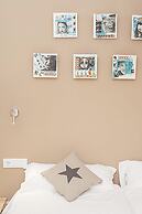 Can Blau Homes
