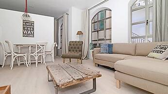 Can Blau Homes