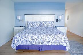 Linekin Bay Resort