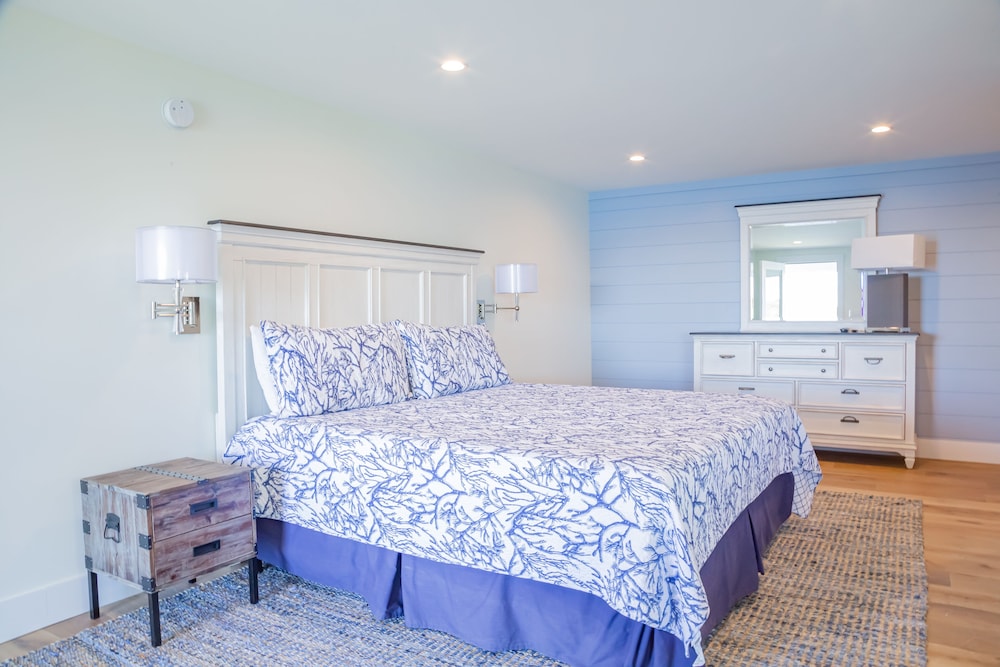 Linekin Bay Resort