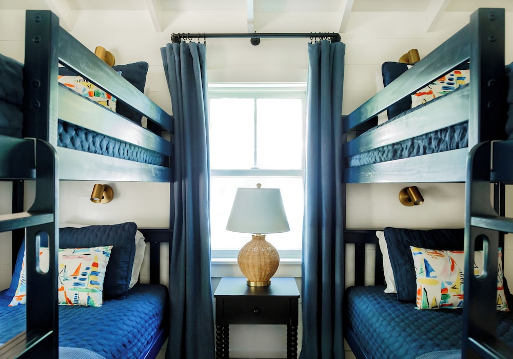 Linekin Bay Resort