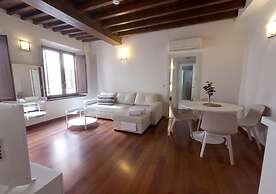 ISA GRANADA