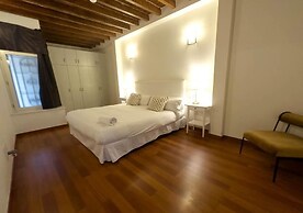 ISA GRANADA