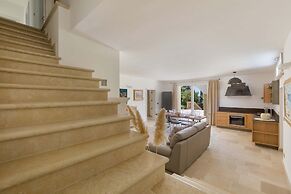 Villa Loran