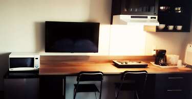 Home Away Inn