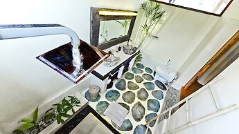 Kaleydo Villas