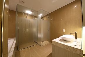 Guwol Hotel