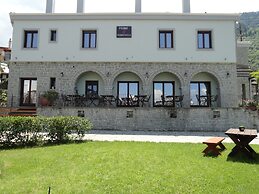 Hotel Rodovoli